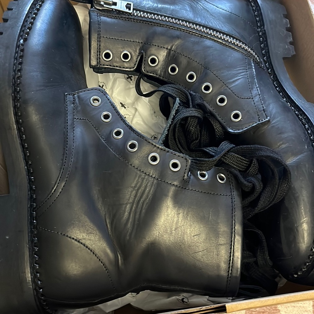 Used Black AllSaints men Boots